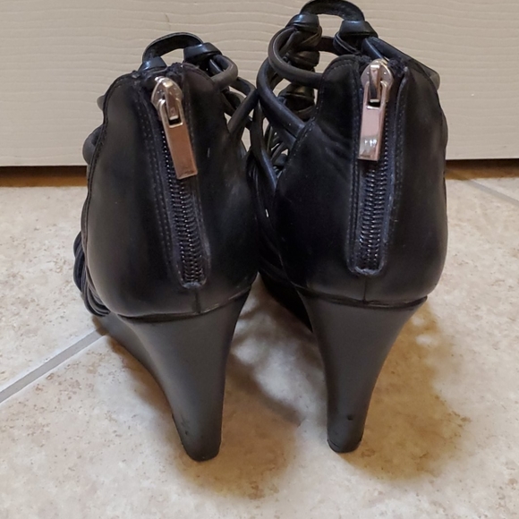 Express Black Gladiator Wedges - Picture 3 of 5